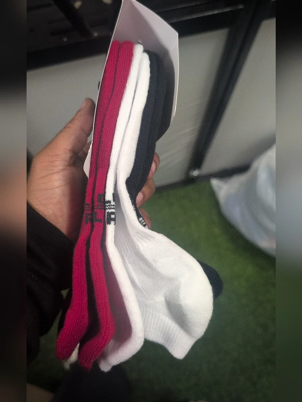 Jordan Everyday Athletic Ankle Socks in Black/White/Red M 8-12 / W 10-13 3pk